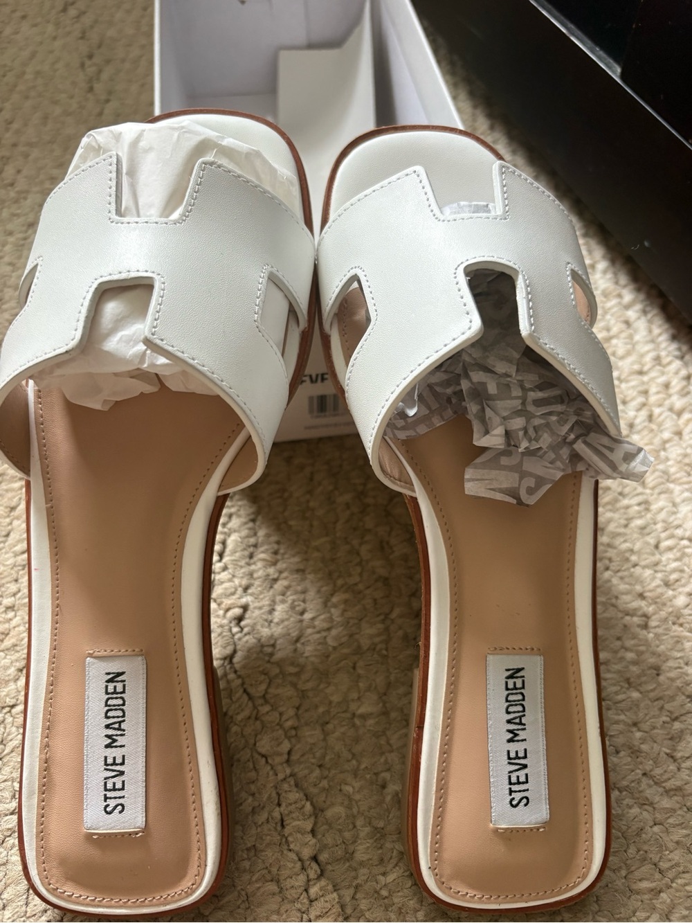Steve Madden White Cutout Slide Sandals
